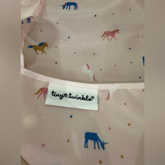 Tiny Twinkle 3 pack ruffle baby bibs NWT - Picture 6 of 7
